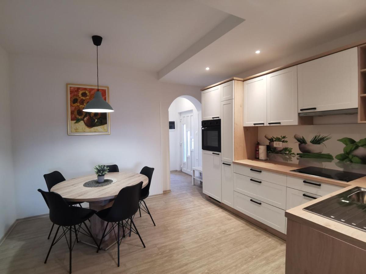 Apartmaji Vila Antonia Portorož Zewnętrze zdjęcie